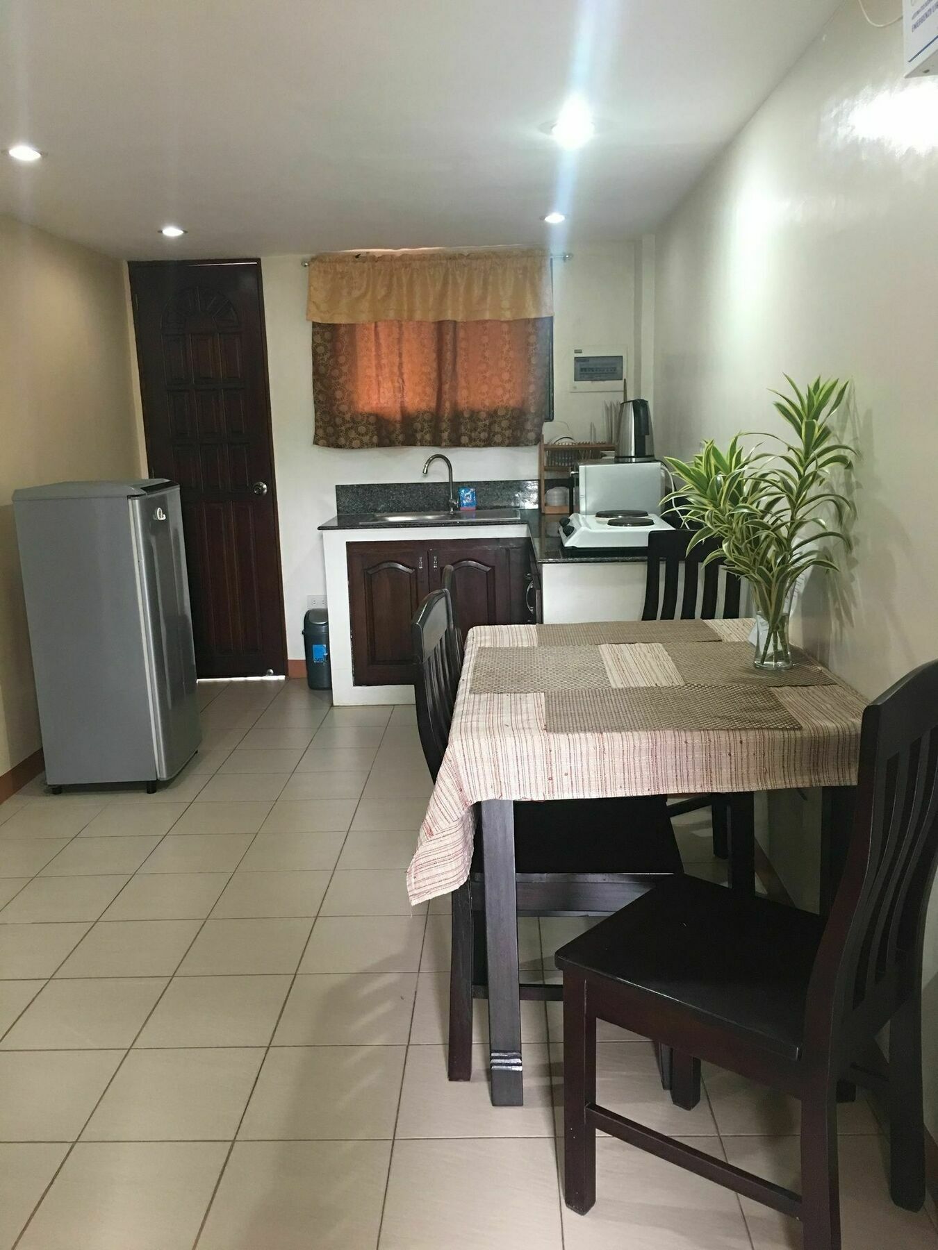 Pal-Watson Apartments ماكتان المظهر الخارجي الصورة