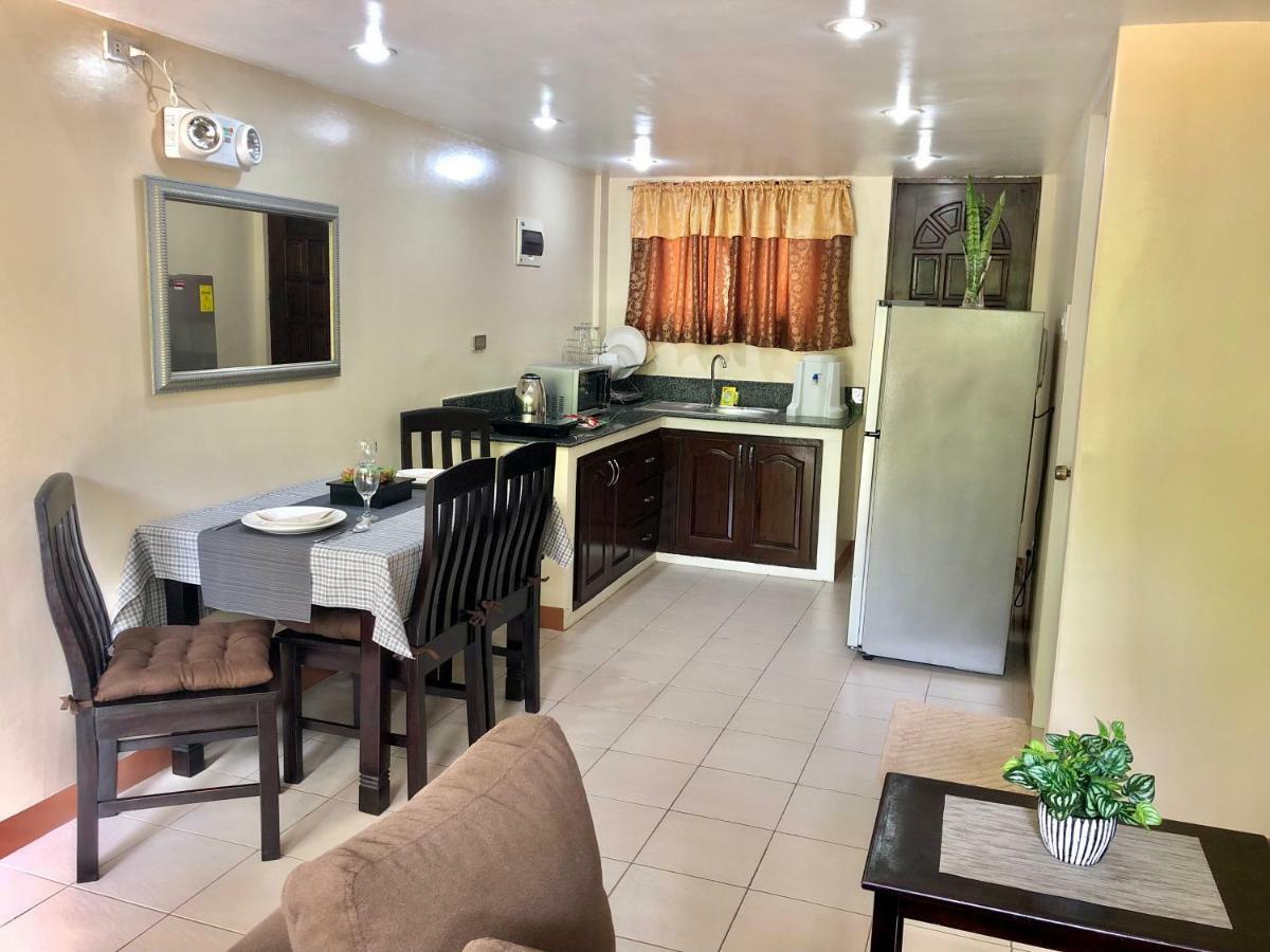 Pal-Watson Apartments ماكتان المظهر الخارجي الصورة