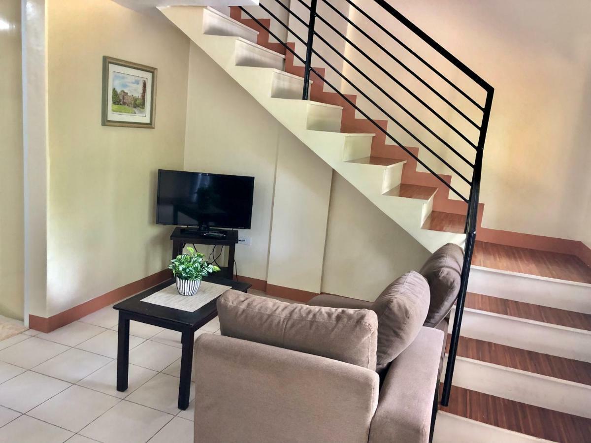 Pal-Watson Apartments ماكتان المظهر الخارجي الصورة